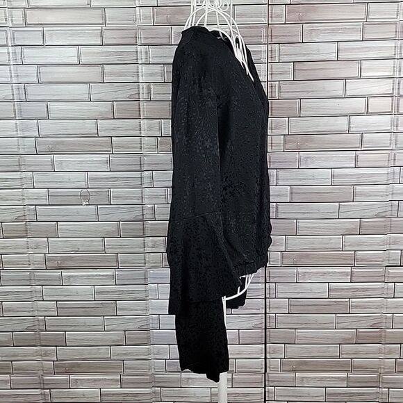 Willow and Clay jaquered print blouse Size S - Picture 5 of 11